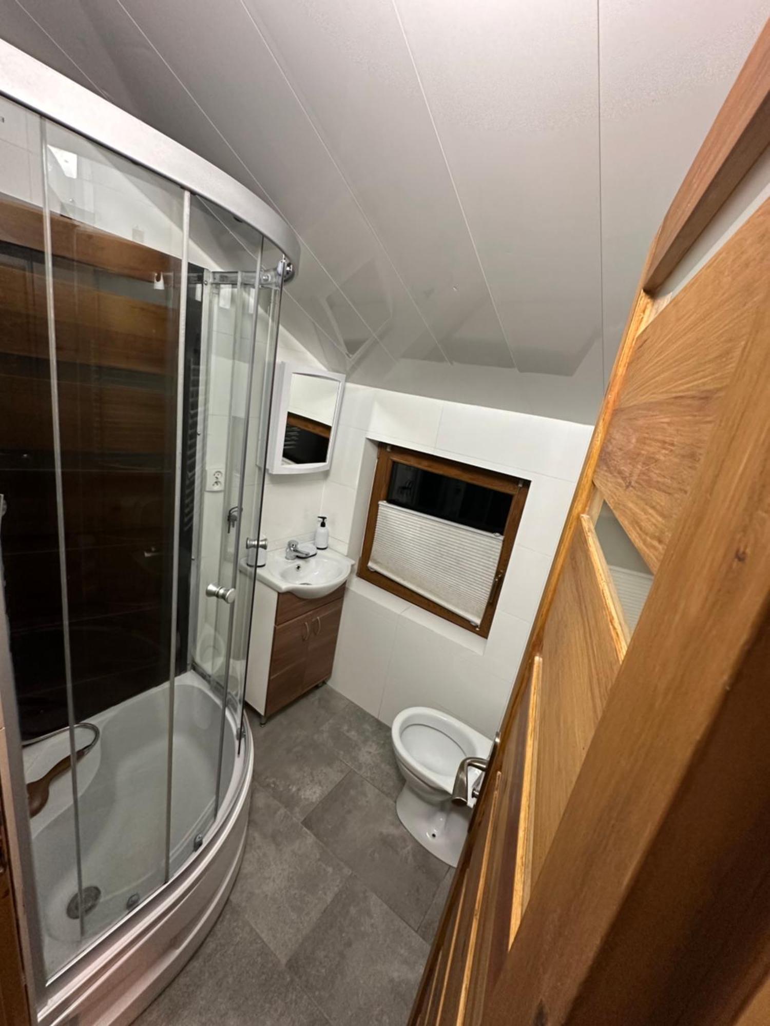 Jozka Chata Max 15 Os Sauna Jacuzzi Porąbka Eksteriør bilde
